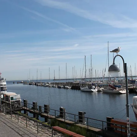 Cozy In Rostock With Terrace Apartment Lambrechtshagen